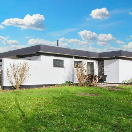 Beachfront Bliss In Kegnaes - By Traum *