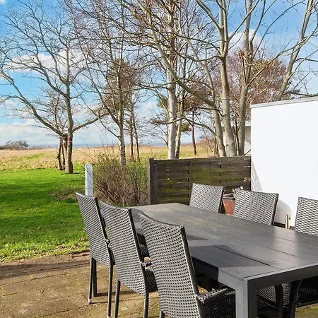 Beachfront Bliss In Kegnaes Feriehus *