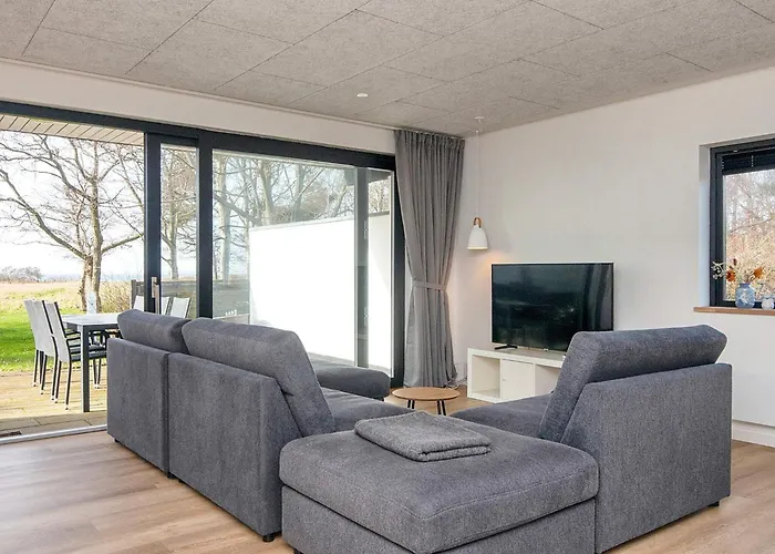 Beachfront Bliss In Kegnaes - By Traum *